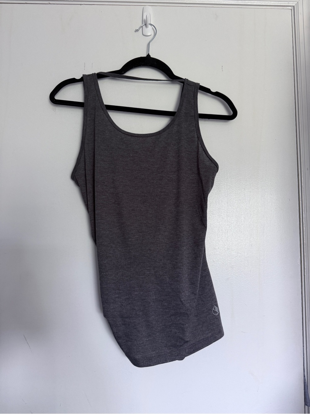 Keystone  Women's Size XL Charcoal Grey Open Back Tank Top | Twist Knot Yoga Top